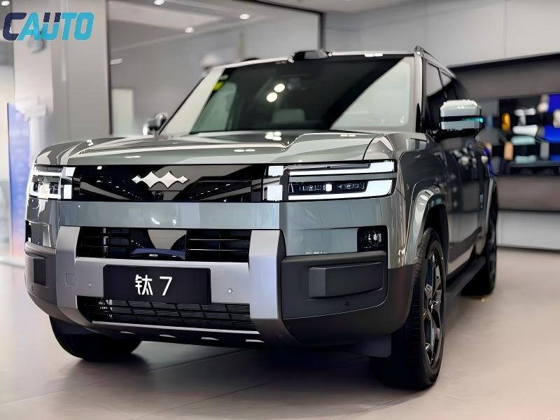 China BYD Leopard 7